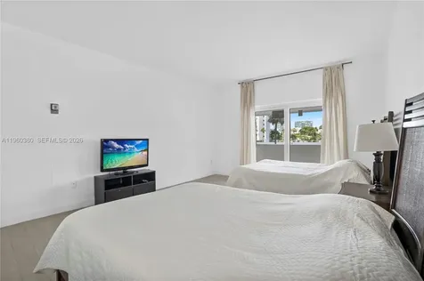 500 Bayview Drive Sunny Isles Beach FL 33160