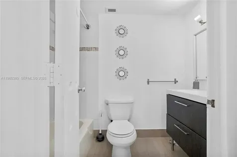 500 Bayview Drive Sunny Isles Beach FL 33160