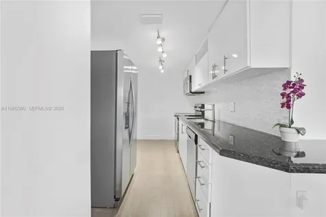 500 Bayview Drive Sunny Isles Beach FL 33160