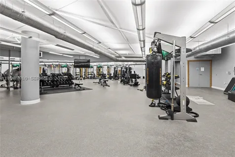 253 NE 2nd Street Miami FL 33132