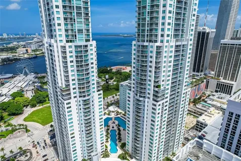 253 NE 2nd Street Miami FL 33132