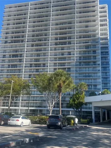 3701 N Country Club Drive Aventura FL 33180