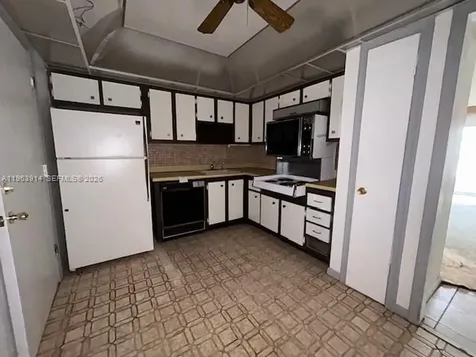 4751 NW 21st Street Lauderhill FL 33313