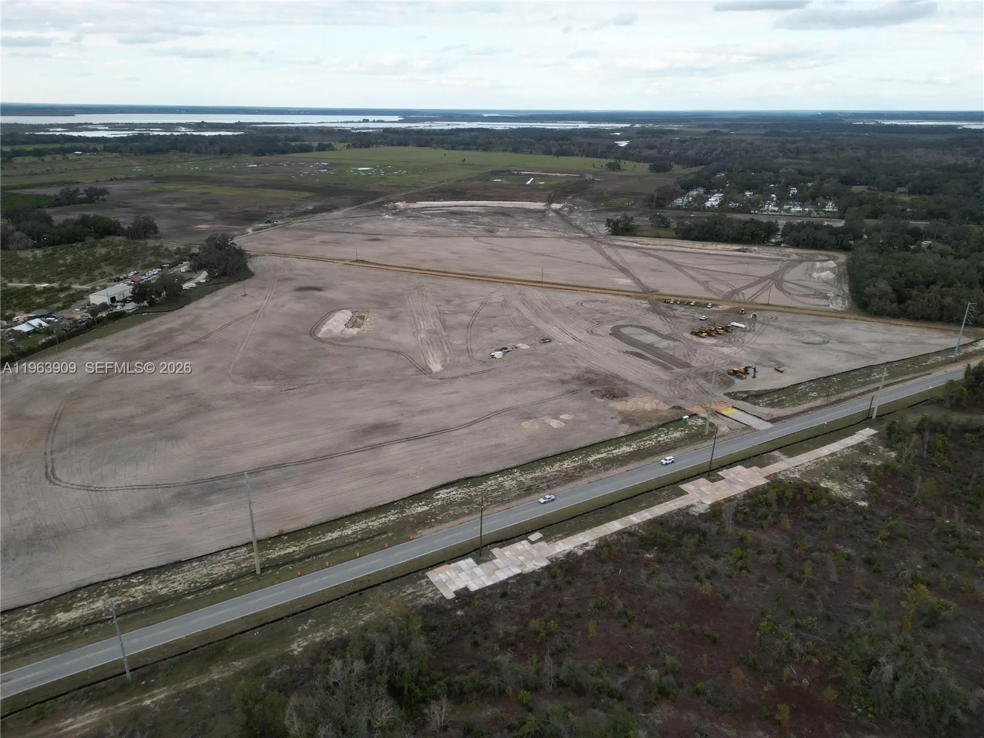 9915 County Road 44. Leesburg Other City - In The State Of Florida FL 34788