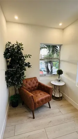 1668 SW 20th Street Miami FL 33145