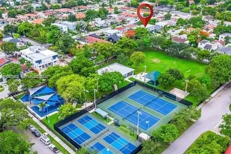 1668 SW 20th Street Miami FL 33145