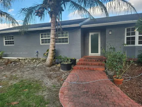 23801 SW 217th Avenue Homestead FL 33031