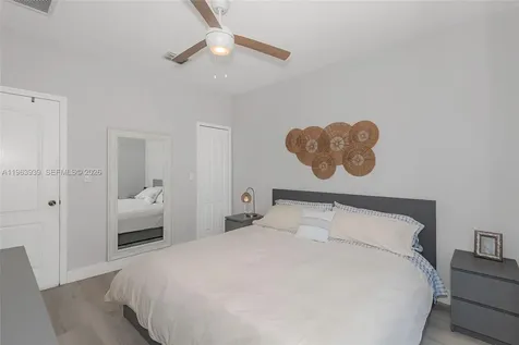 14900 SW 10th Street Miami FL 33194