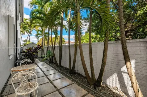 14900 SW 10th Street Miami FL 33194