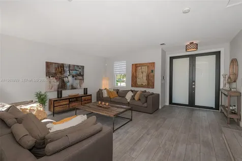 14900 SW 10th Street Miami FL 33194