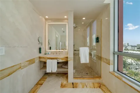 101 Ocean Drive Miami Beach FL 33139