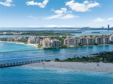 101 Ocean Drive Miami Beach FL 33139