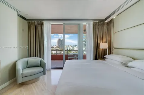 101 Ocean Drive Miami Beach FL 33139