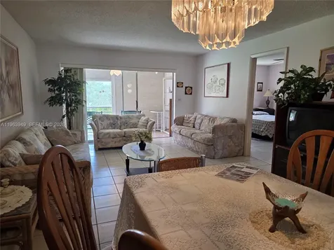 8834 W Mcnab Road Tamarac FL 33321
