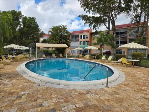8834 W Mcnab Road Tamarac FL 33321