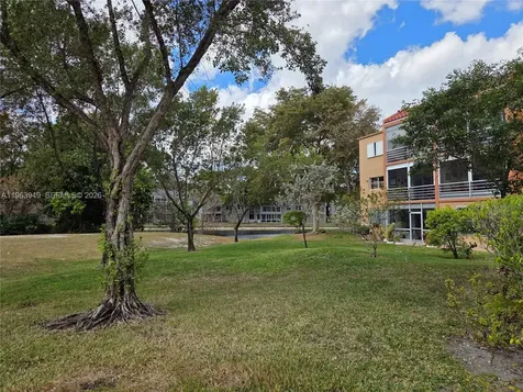 8834 W Mcnab Road Tamarac FL 33321