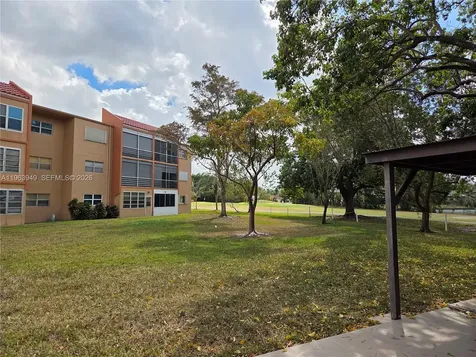 8834 W Mcnab Road Tamarac FL 33321