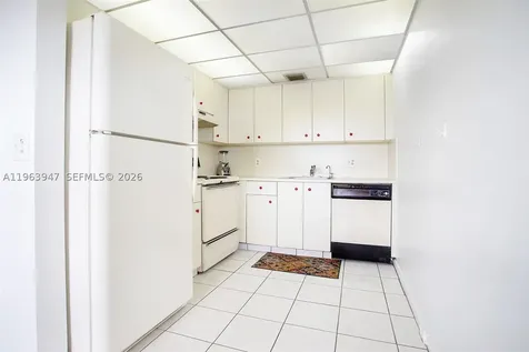 1301 SW 135th Terrace Pembroke Pines FL 33027