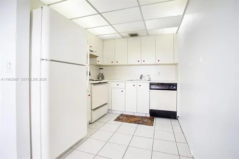 1301 SW 135th Terrace Pembroke Pines FL 33027