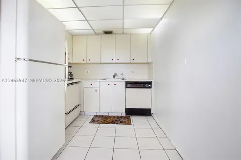 1301 SW 135th Terrace Pembroke Pines FL 33027