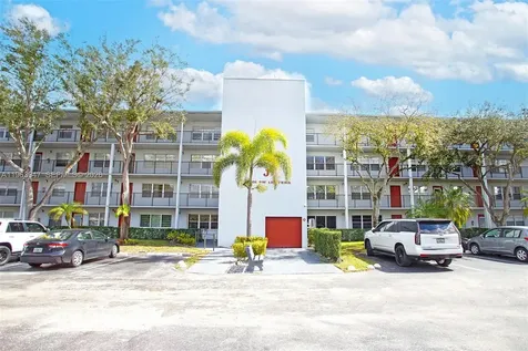 1301 SW 135th Terrace Pembroke Pines FL 33027