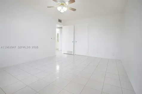 1301 SW 135th Terrace Pembroke Pines FL 33027
