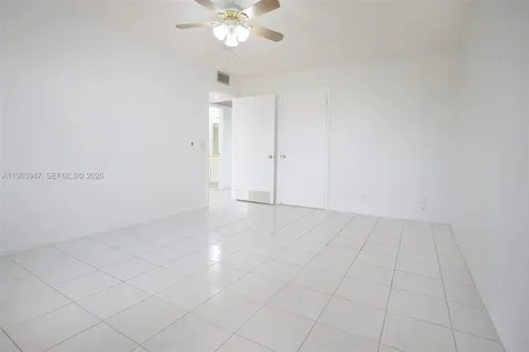 1301 SW 135th Terrace Pembroke Pines FL 33027