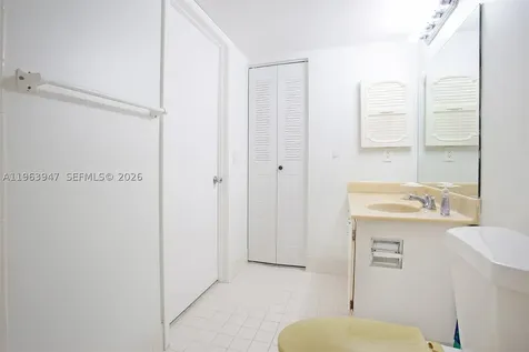 1301 SW 135th Terrace Pembroke Pines FL 33027