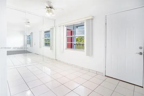 1301 SW 135th Terrace Pembroke Pines FL 33027