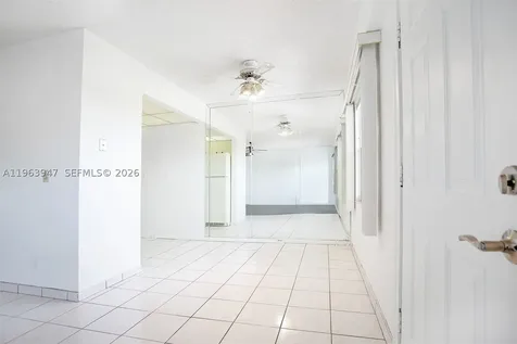 1301 SW 135th Terrace Pembroke Pines FL 33027
