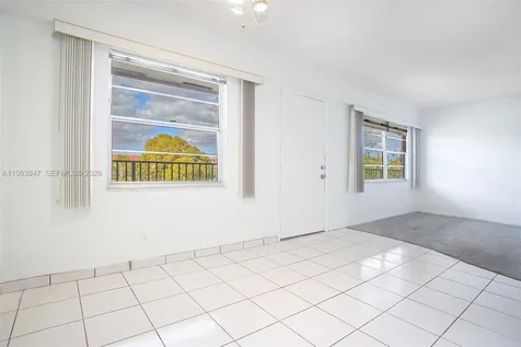 1301 SW 135th Terrace Pembroke Pines FL 33027