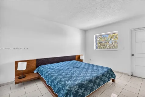 714 NE 10th Street Hallandale Beach FL 33009