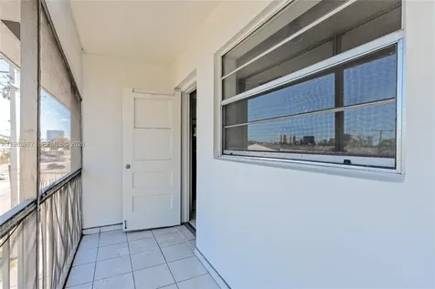 714 NE 10th Street Hallandale Beach FL 33009