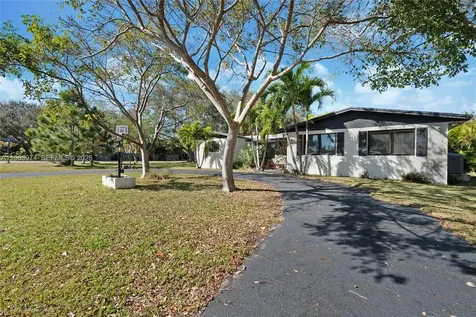 8425 SW 174th Street Palmetto Bay FL 33157