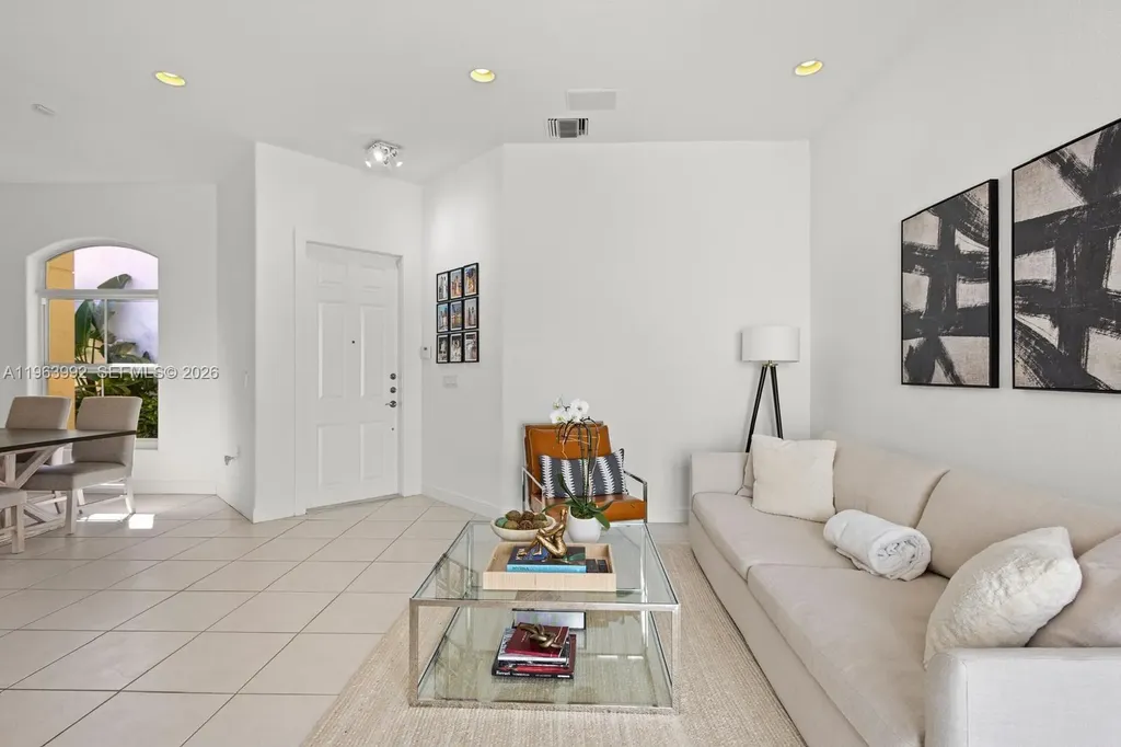 1408 Mariner Way Hollywood FL 33019