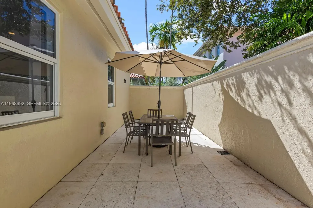 1408 Mariner Way Hollywood FL 33019