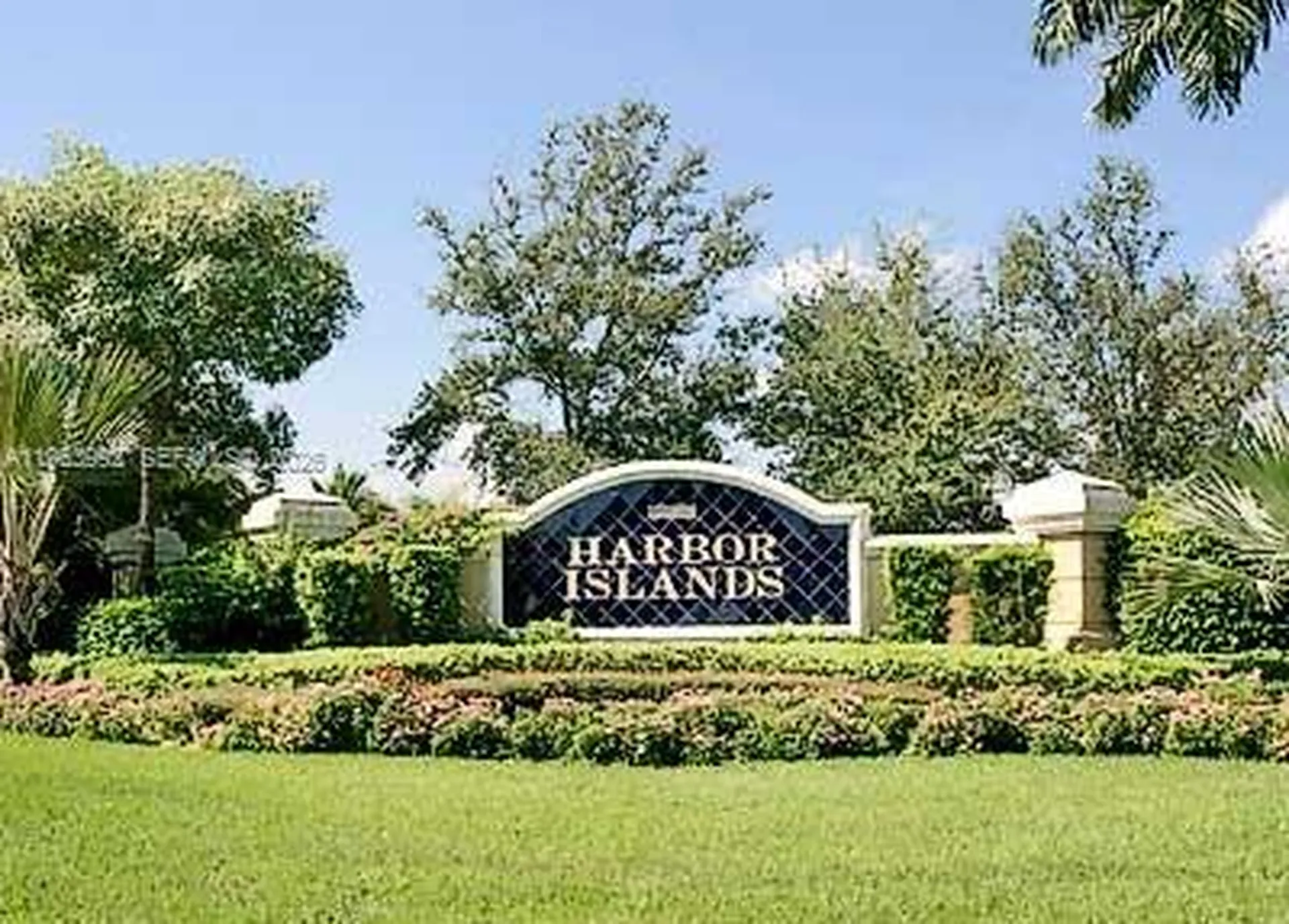 1408 Mariner Way Hollywood FL 33019
