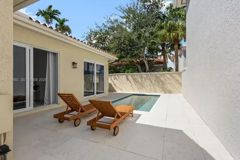 1408 Mariner Way Hollywood FL 33019