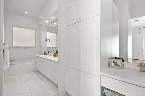 1408 Mariner Way Hollywood FL 33019