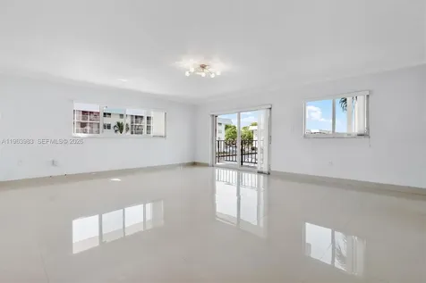 3860 NE 170th Street North Miami Beach FL 33160
