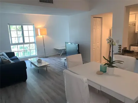 290 Sunrise Drive Key Biscayne FL 33149