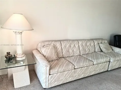 10456 NW 24th Place Sunrise FL 33322