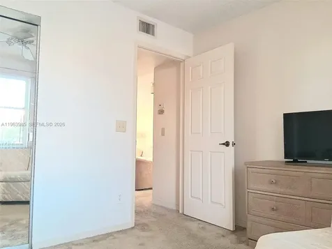 10456 NW 24th Place Sunrise FL 33322