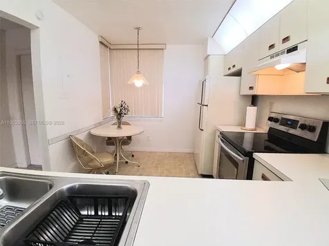 10456 NW 24th Place Sunrise FL 33322
