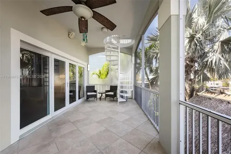 1515 Aqueduct Lane Key Largo FL 33037