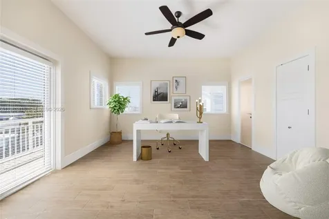 1515 Aqueduct Lane Key Largo FL 33037