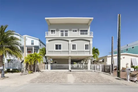 1515 Aqueduct Lane Key Largo FL 33037