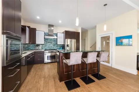 1515 Aqueduct Lane Key Largo FL 33037