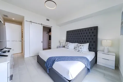 2000 Metropica Way Sunrise FL 33323