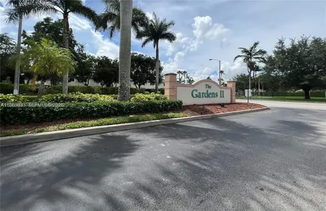 1260 SE 31st Court Homestead FL 33035